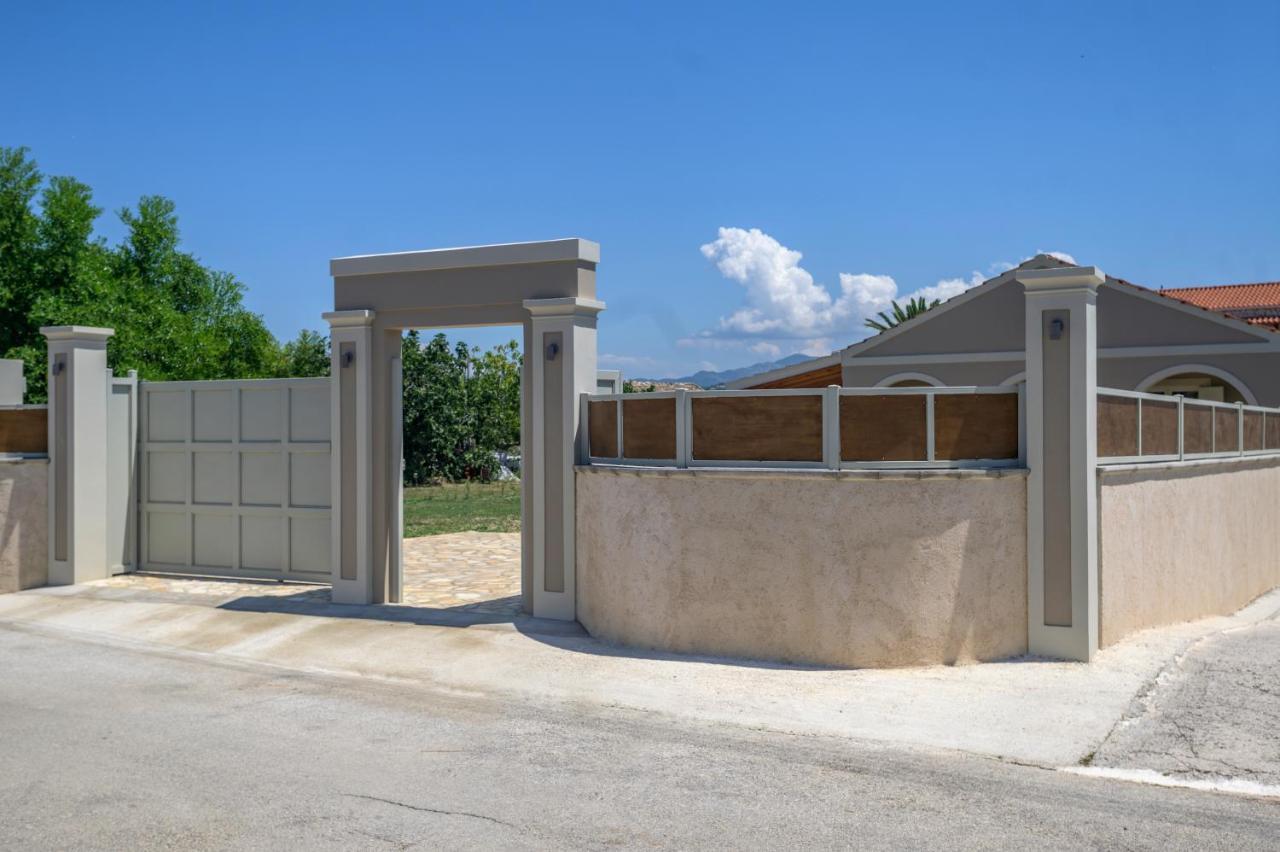 Villa Veneto Luxury Holidays Melíssia Exterior foto